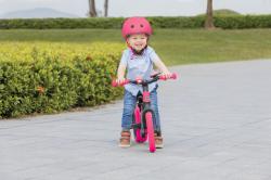 Globber Scooter odrážedlo GO BIKE ELITE DUO- FUCHSIA