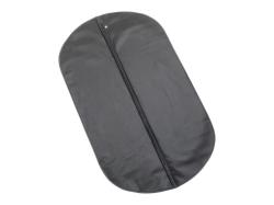 Go Travel puzdro na odevy The Suiter liquorice black