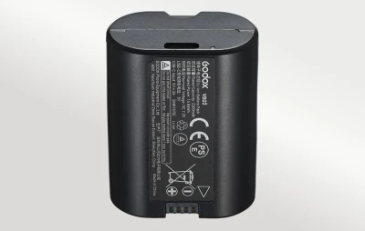 Godox V1 mid TTL černý blesk pro Nikon