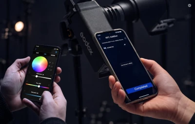 Godox RS100Bi 1K černé Bi-Color LED fotografické světlo