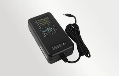 Godox C26 nabíječka baterií pro AD600Pro