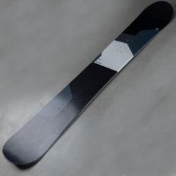 Gravity Adventure 23/24 snowboard + Raven FT360 black vázání