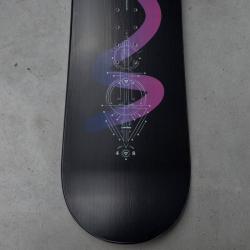 Gravity Sirene Black 24/25 dámský snowboard + Gravity G2 Lady black vázání + sleva 400,- na příslušenství