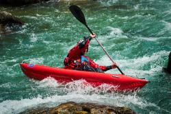 Gumotex Safari 330 SET - 1 nafukovací kajak (v ceně pádlo, pumpa, vak, obal na doklady, triko)