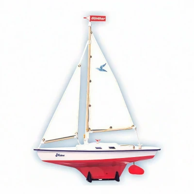Model plachetnice pro děti MÖVE 39 x 50 cm (dřevo)