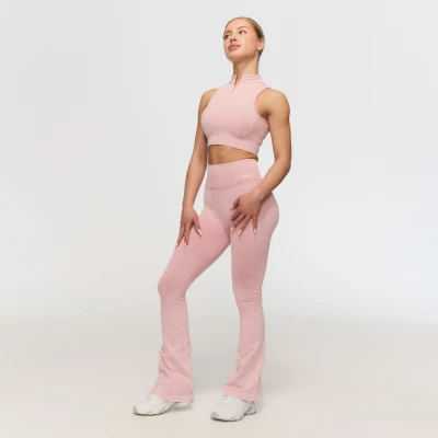 GymBeam Bezešvá sportovní podprsenka Fierce Baby Pink