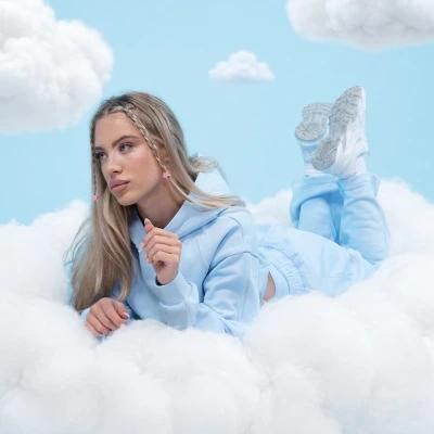 GymBeam Dámská mikina Cropped Mochi Blue