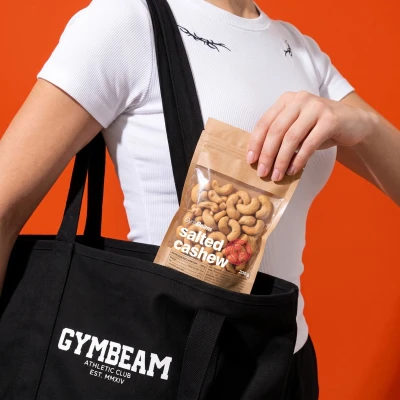 GymBeam Pražené solené kešu ořechy 200 g