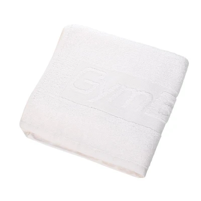 GymBeam Ručník do fitka bílý (VÝPRODEJ)