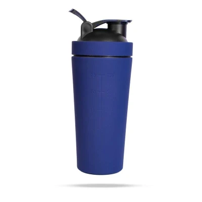 GymBeam Steel Superman™ tmavě modrý šejkr 750 ml