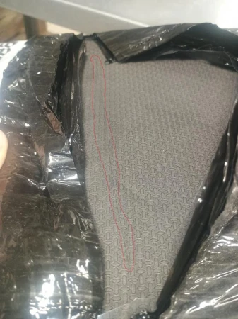 GymBeam Skládací podložka Tatami - KOSMETICKÉ POŠKOZENÍ