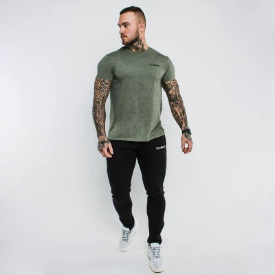 GymBeam Tepláky Slimfit Black POUZE M (VÝPRODEJ)
