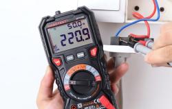 Habotest HT118E Univerzální digitální multimetr True RMS NCV