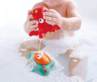 Hape Chobotnice + hvězdice stříkací baby zvířátka do vody do vany