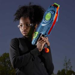 Hasbro NERF Elite 2.0 FLIP 8 herní set blaster + 8 šipek Elite