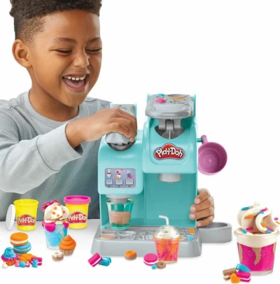 Hasbro PLAY-DOH Hravá kavárna herní set s modelínou a nástroji