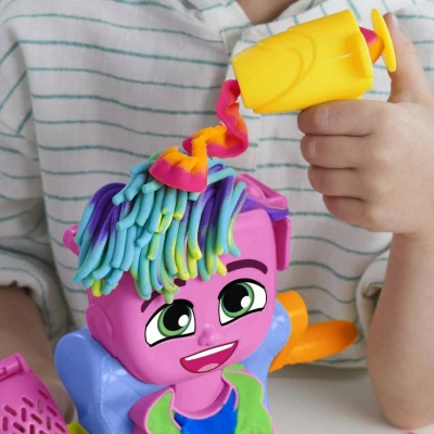 Hasbro PLAY-DOH Kadeřnický salón kreativní set s modelínou a nástroji