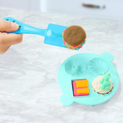 Hasbro PLAY-DOH Kouzelný mixér kreativní set modelína s nástroji