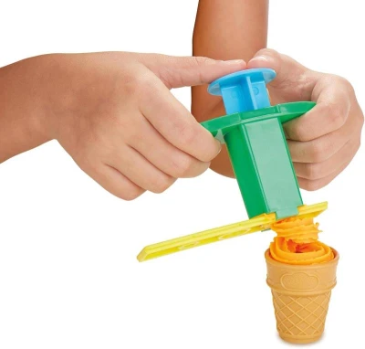 Hasbro PLAY-DOH Ledová zmrzlinová párty set modelína 340g s nástroji