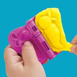 Hasbro PLAY-DOH Mikroskop set modelína s nástroji na baterie Světlo