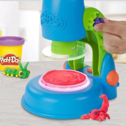 Hasbro PLAY-DOH Mikroskop set modelína s nástroji na baterie Světlo