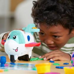 Hasbro PLAY-DOH Průzkumné letadlo kreativní set s modelínou a podložkou
