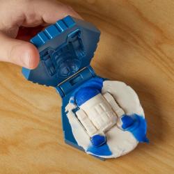 Hasbro PLAY-DOH Star Wars svetelné meče kreatívna sada modelína s nástrojmi