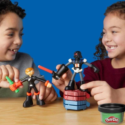 Hasbro PLAY-DOH Star Wars světelné meče kreativní set modelína s nástroji