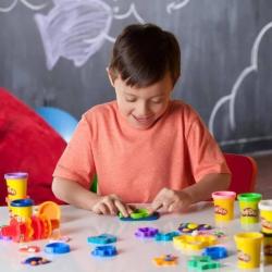 Hasbro PLAY-DOH Vykrajuj a tvaruj velký kreativní set modelína s nástroji