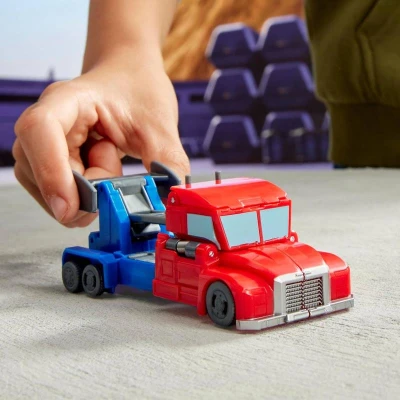 Hasbro Transformers Earthspark 1 Step Smash Changers auto/robot 2v1