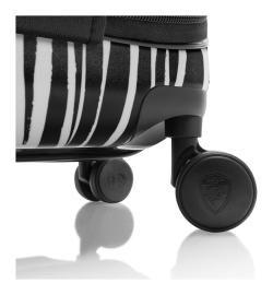 Heys EZ Fashion L Zebra kufr + kosmetická taštička zdarma