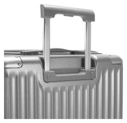 Heys Luxe M Silver kufr + kosmetická taštička zdarma