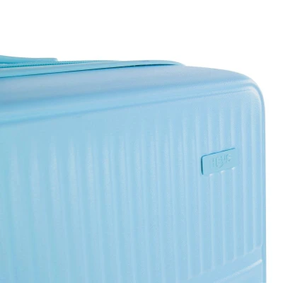 Heys Pastel S Light Blue kufr + kosmetická taštička zdarma