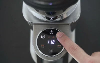 HiBREW G7 bílý elektrický mlýnek na kávu