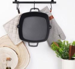 Hit Litinová pánev do trouby i na gril 25 x 25 cm