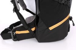 Husky Capture 40l black turistický batoh + sleva 200,- na příslušenství
