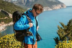 Husky Capture 40l dark blue turistický batoh + sleva 200,- na příslušenství