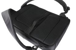 Husky Office 12l black batoh