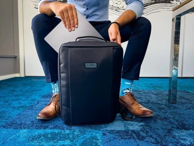 Husky Office 12l black batoh