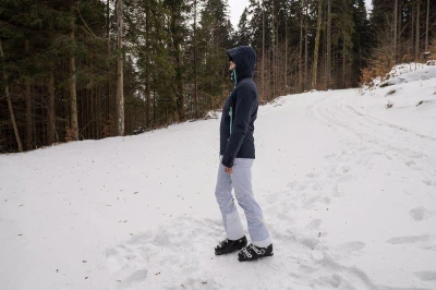 Husky Gambola L dk. khaki dámská lyžařská bunda + šátek Kilpi