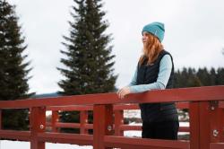 Husky Dresles L dark bordo dámská péřová vesta