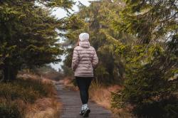 Husky Nenie L beige dámská plněná bunda