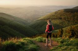 Husky Dalu L black dámské běžecké kraťasy