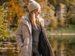 Husky Nerine L beige dámský hardshellový plněný kabát