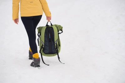 Husky Moper 28l turquoise městský batoh