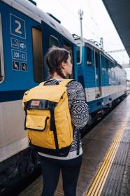 Husky Office Robber 25l yellow batoh