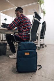 Husky Office Sofer 30l dark blue batoh