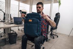 Husky Office Sofer 30l dark blue batoh