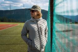 Husky Anara M black pánska mikina s kapucňou