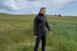 Husky Anara M black pánska mikina s kapucňou